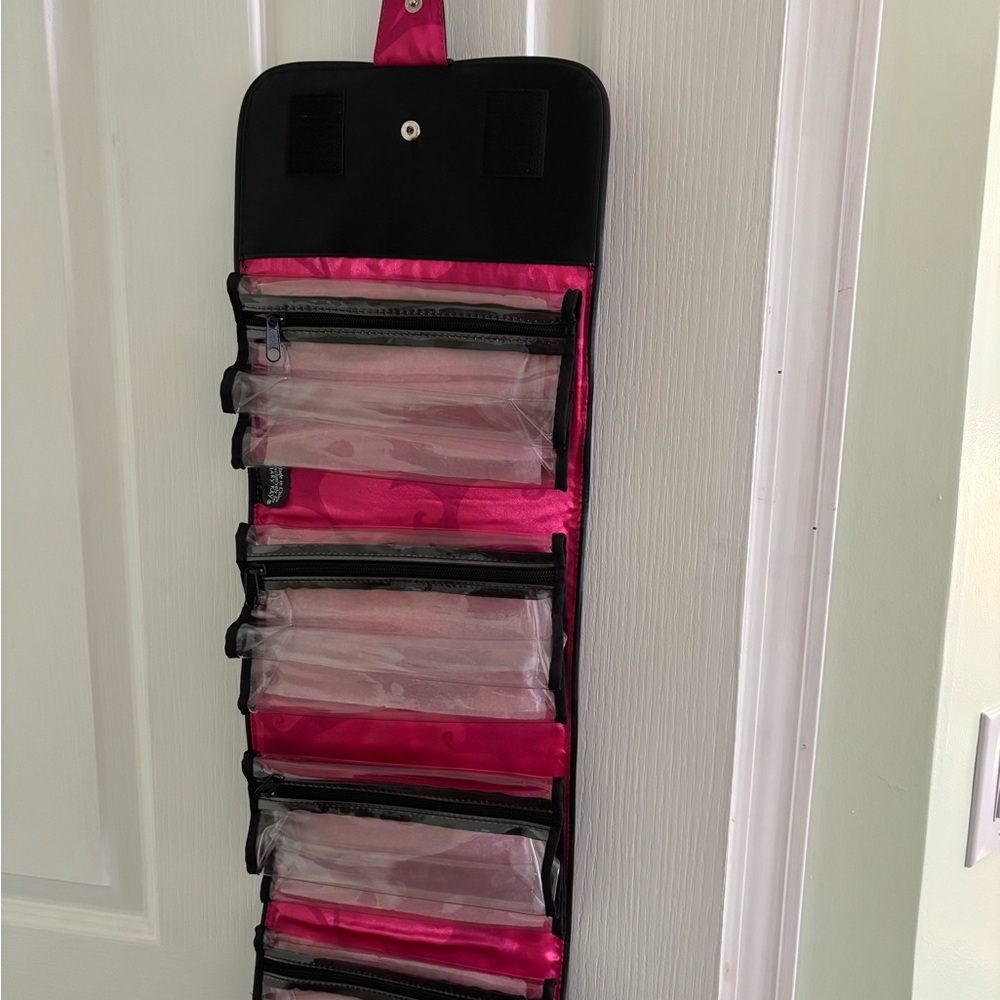 Mary Kay travel Rollup bag. NEW!  Hanging Pink and Black Organizer